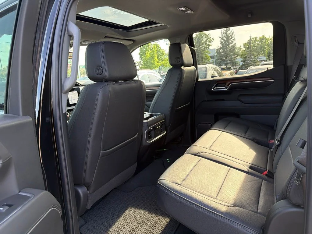 Used 2023 Black GMC Denali image 19