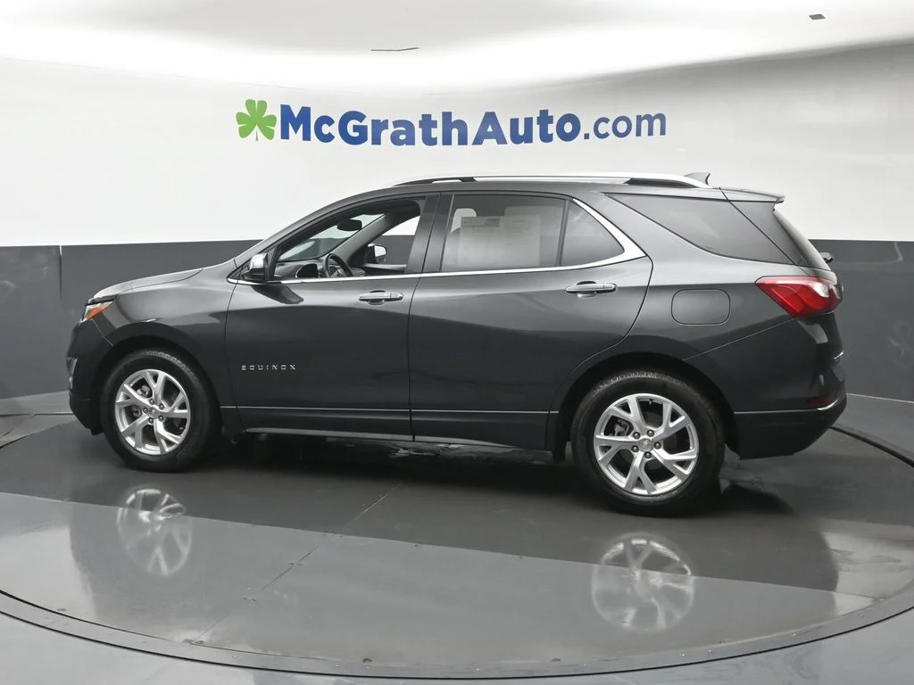 Used 2021 Gray Chevrolet Premier image 23