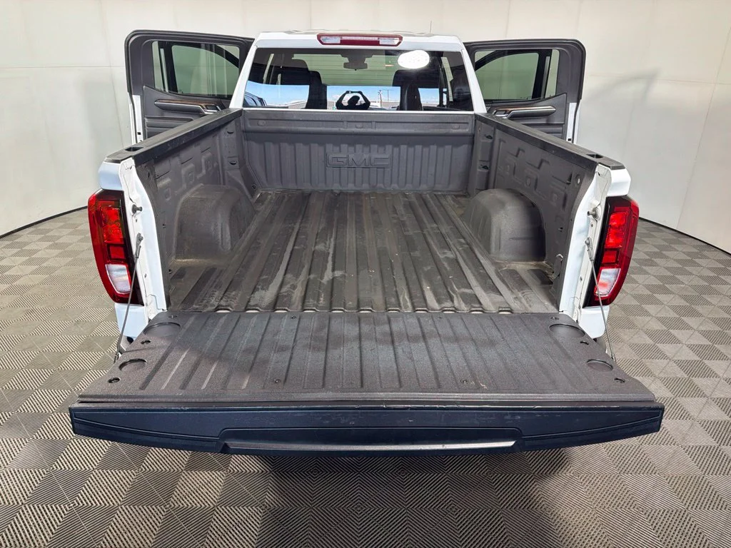 Used 2023 Summit White GMC Elevation image 22