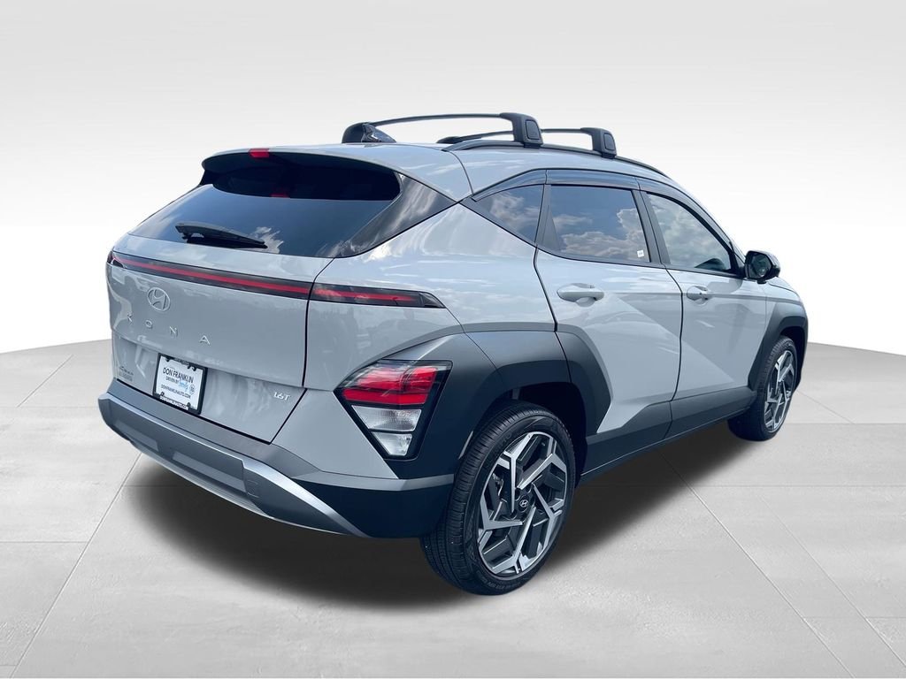 Used 2026 Gray Hyundai SEL Premium image 5