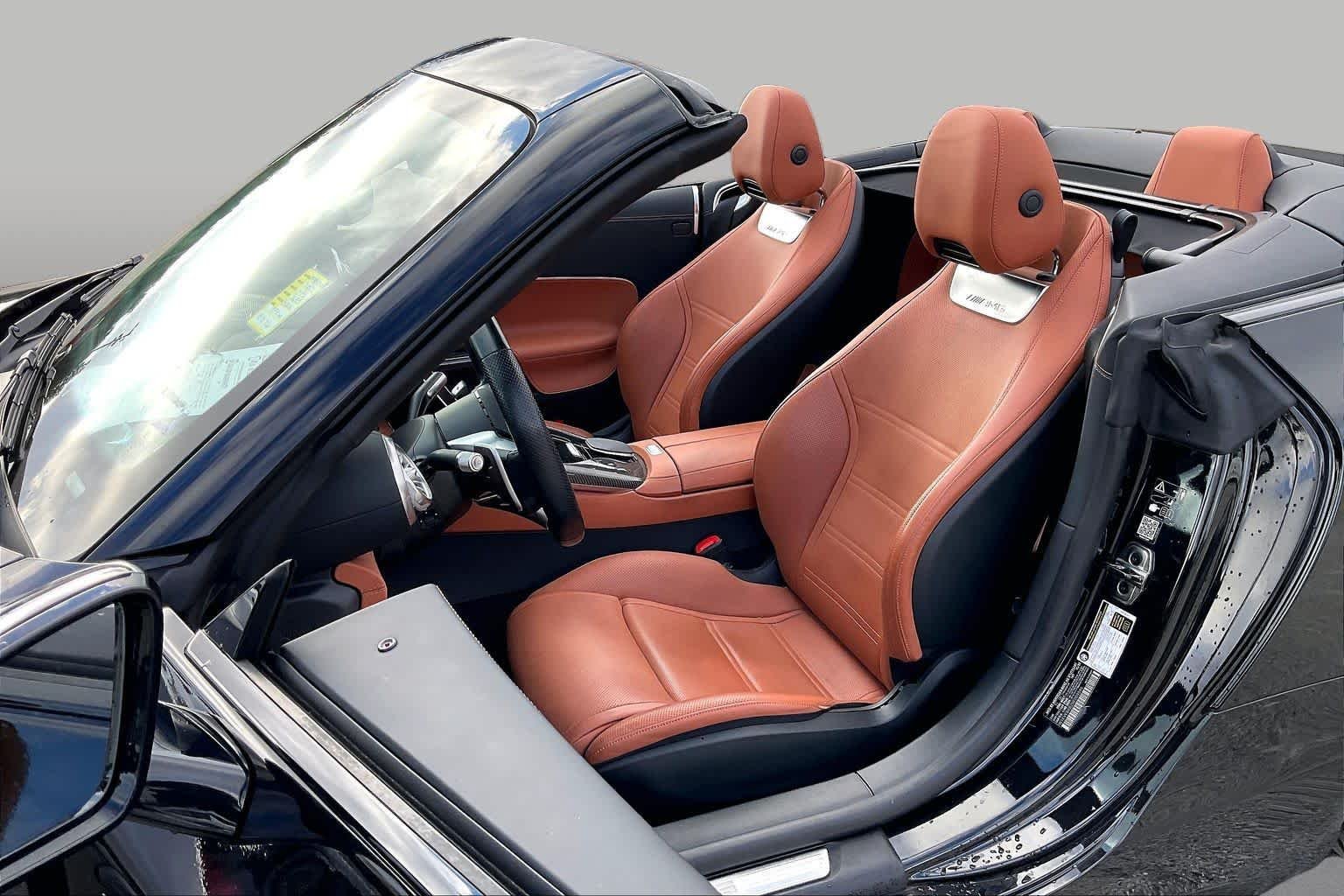 Certified Used 2022 Obsidian Black Metallic Mercedes-Benz AMG® SL 55 image 9