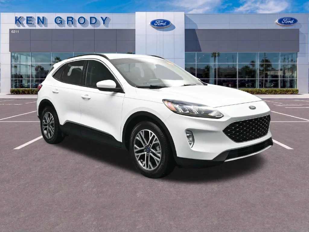 2020 Ford Escape SEL