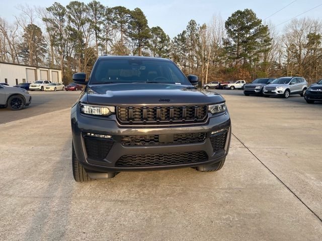 New 2026 Baltic Gray Metallic Clearcoat Jeep Limited image 7