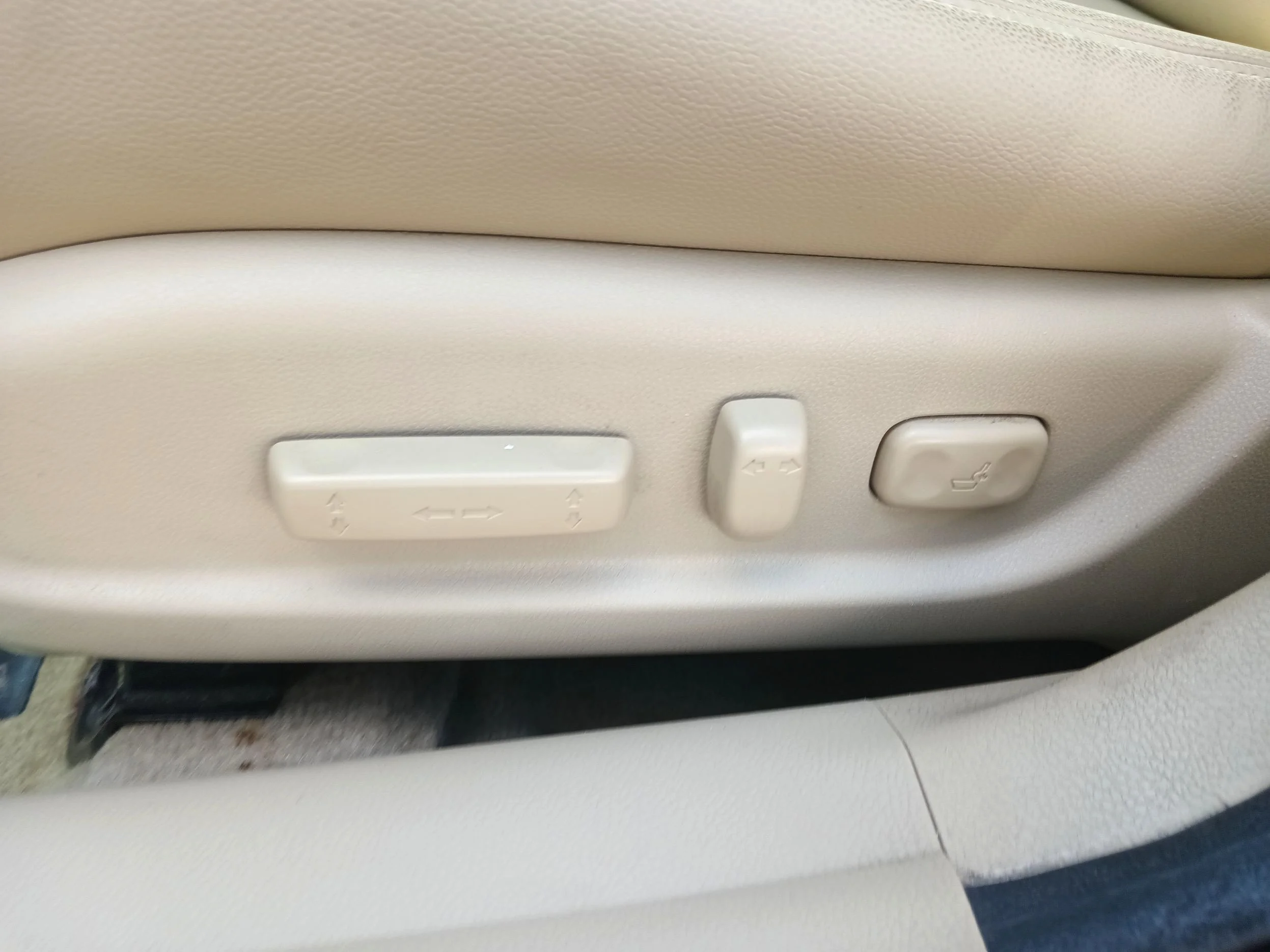 Used 2012 Maroon Honda EX-L V6 Sedan AT image 16