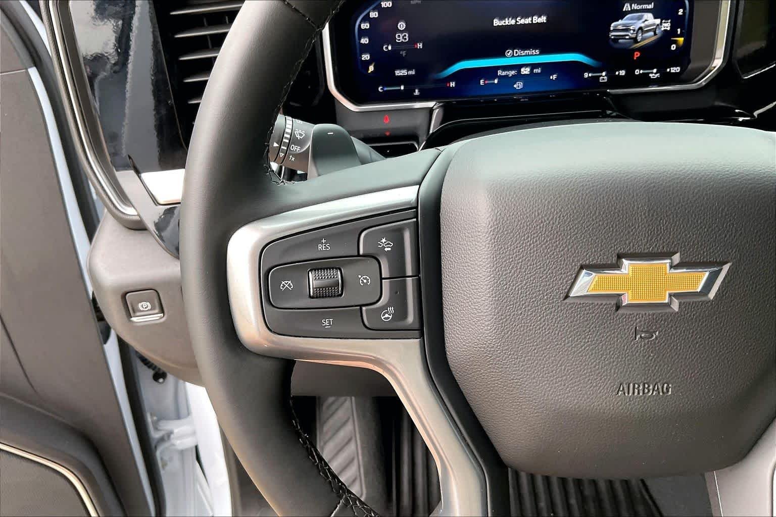 Used 2026 Polar White Tricoat Chevrolet LTZ image 23