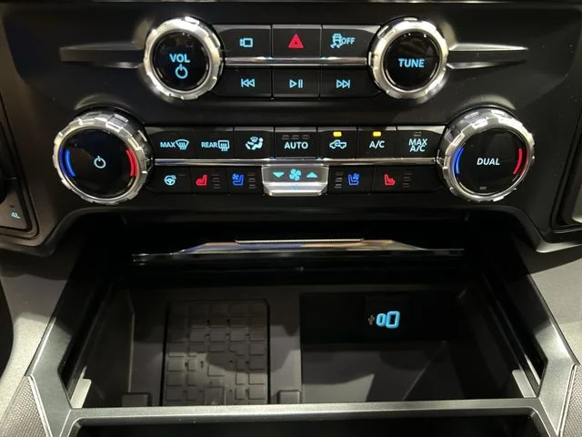 New 2026 Avalanche Ford F-350® Lariat® image 17
