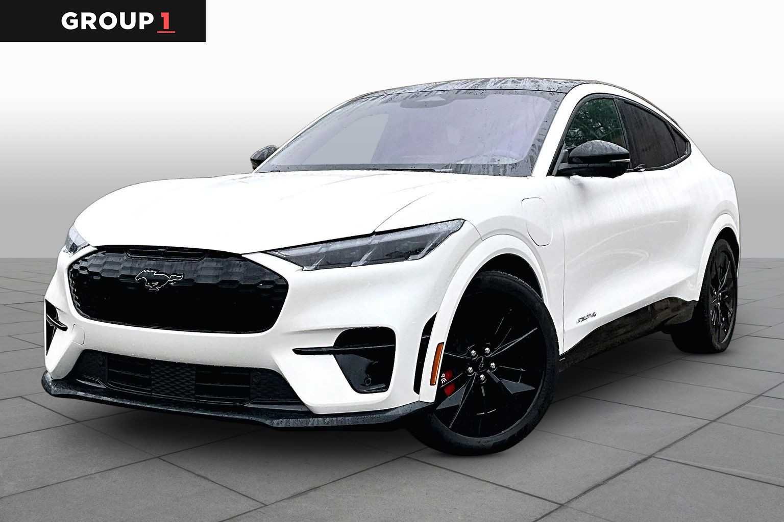 2025 Ford Mustang-Mach-e GT's photo