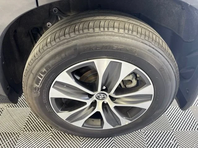 Used 2023 Black Toyota L image 42
