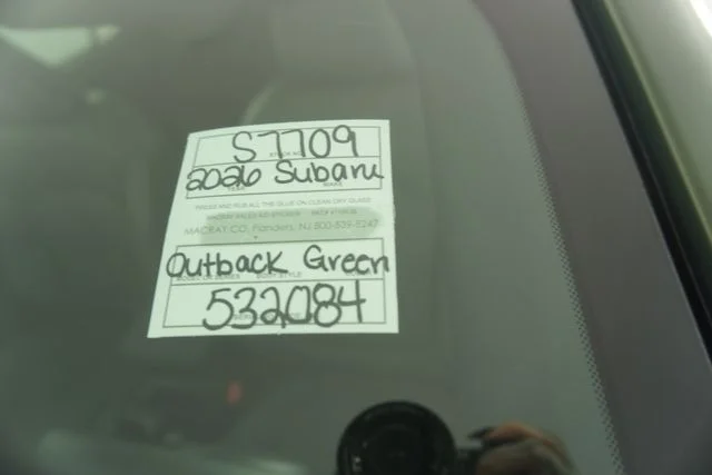 New 2026 DEEP EMERALD GREEN PEARL Subaru Limited image 31