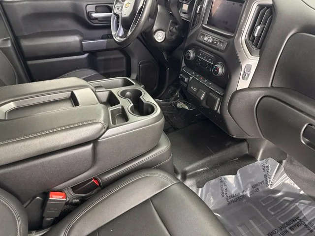 Used 2021 White Chevrolet Work Truck image 57