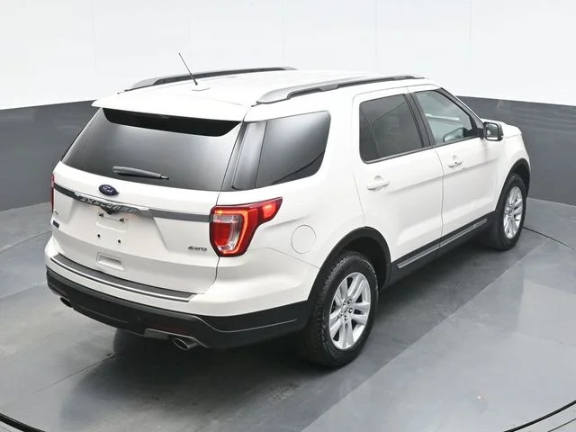 Used 2018 White Ford XLT image 17