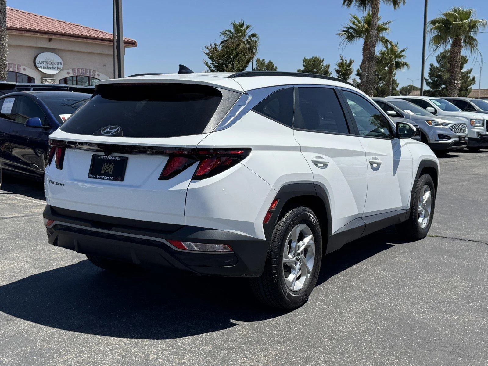 Used 2024 White Pearl Hyundai SEL image 6