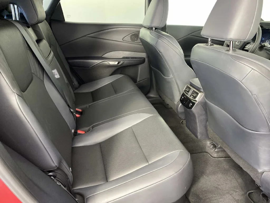Used 2025 Matador Red Mica Lexus 350 Premium image 11