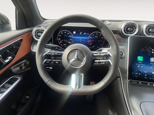 New 2026 Polar White Mercedes-Benz GLC 300 image 12
