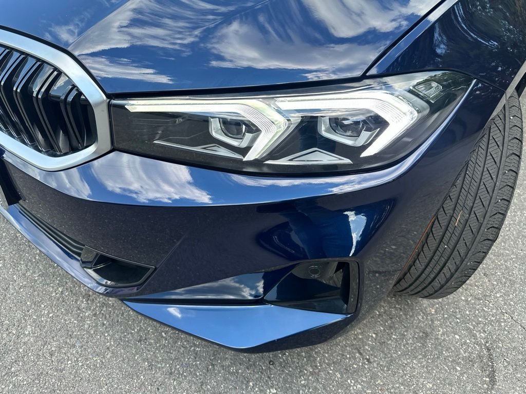 Used 2026 Tanzanite Blue II Metallic BMW 330i xDrive image 29