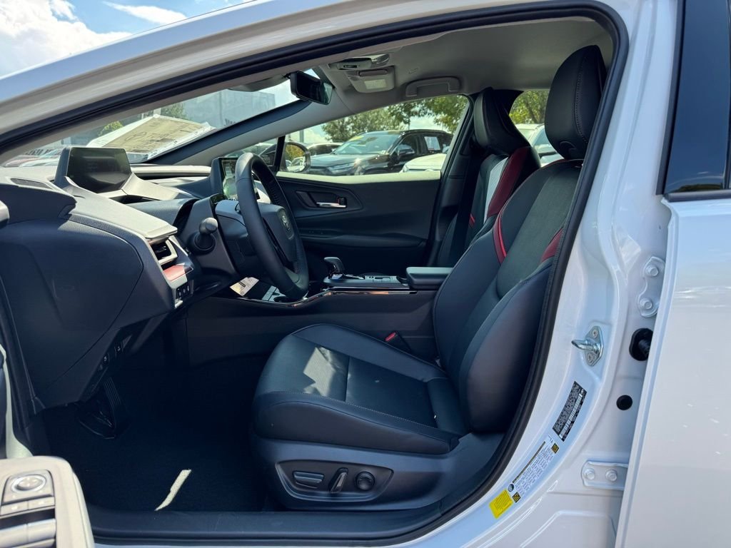 New 2026 Wind Chill Pearl Toyota XSE image 16