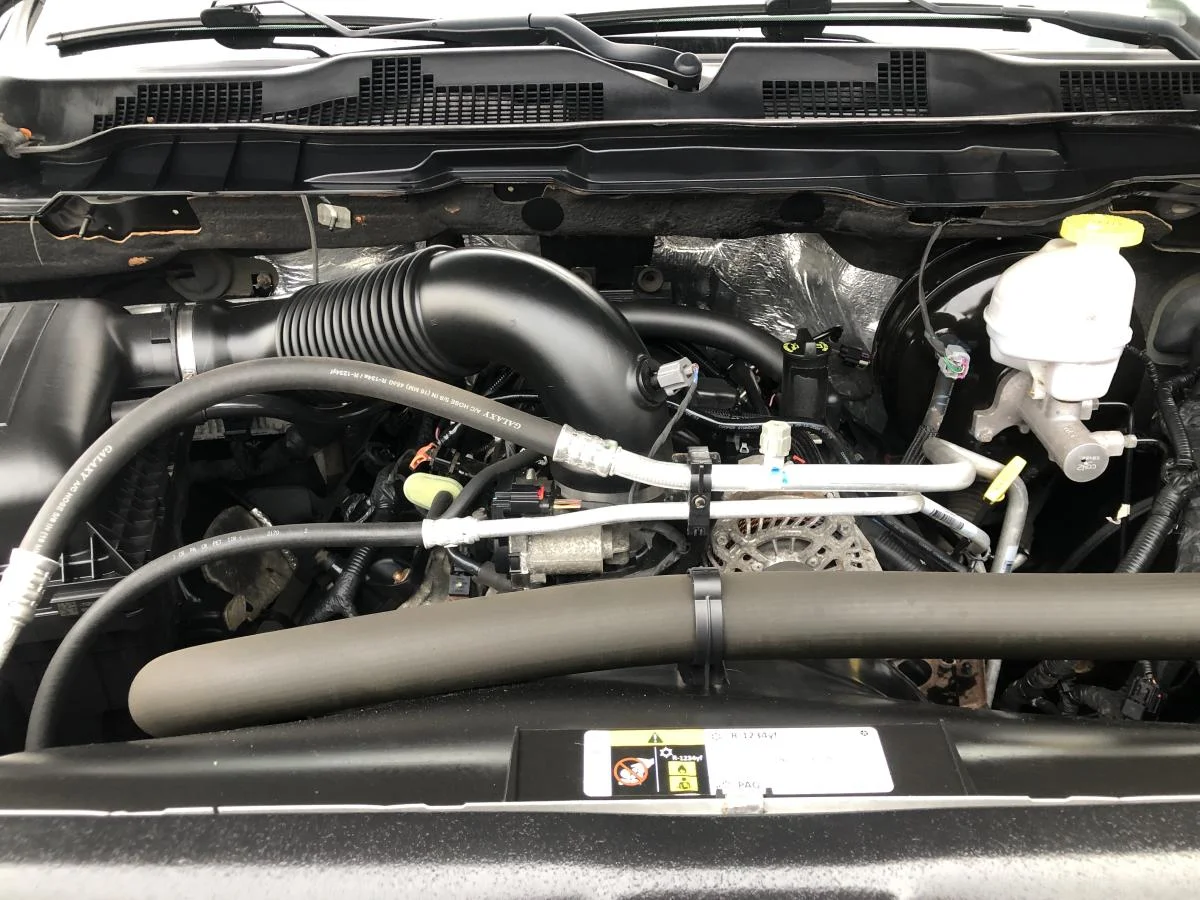 Used 2020 Grey RAM Express 4x4 Crew Cab image 9