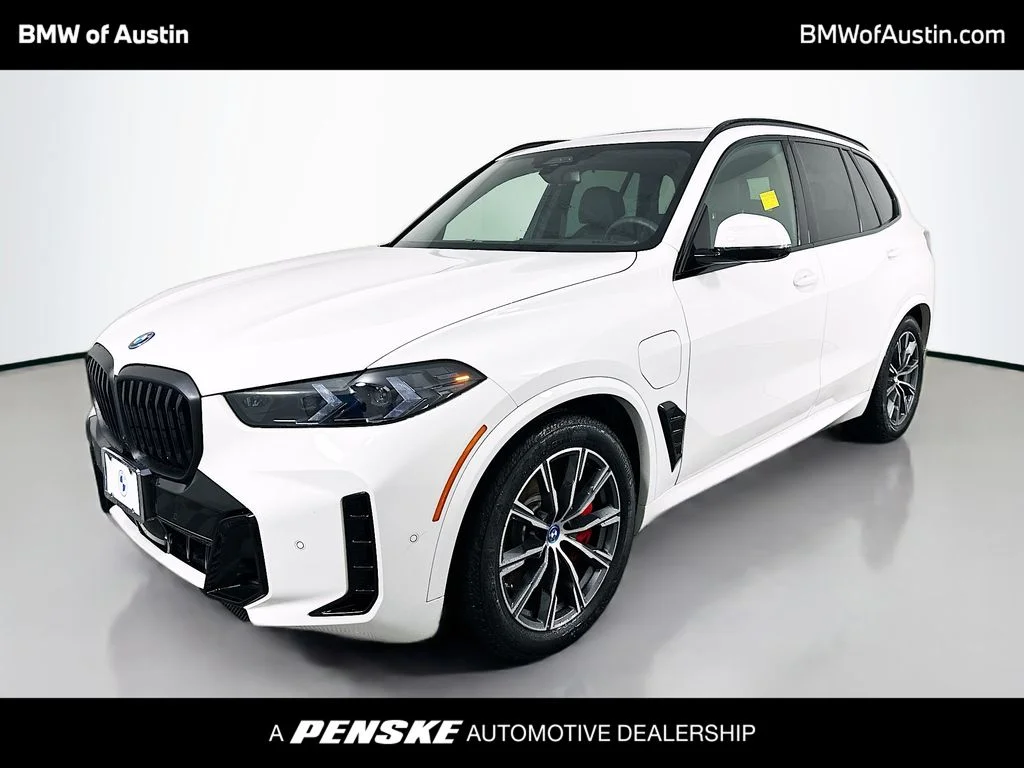 2025 BMW X5 xDrive50e's photo