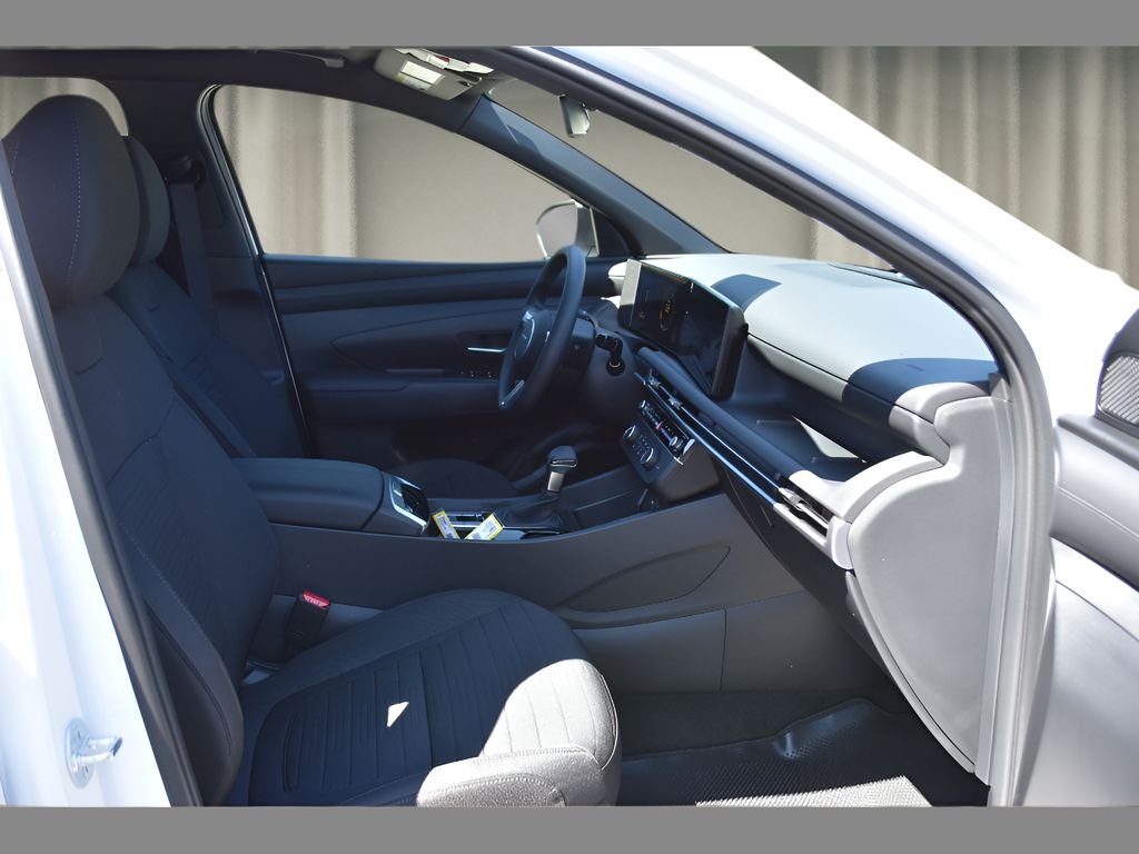 2025 Hyundai Santa Cruz SE - Photo 44