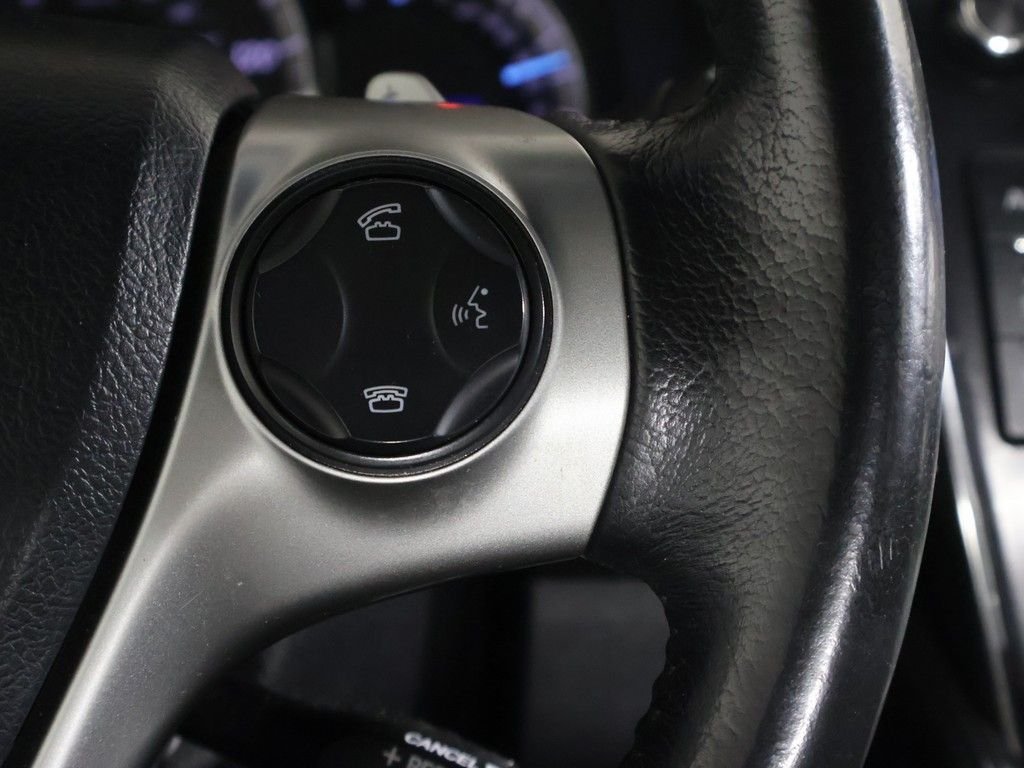 Used 2013 Silver Toyota SE image 39