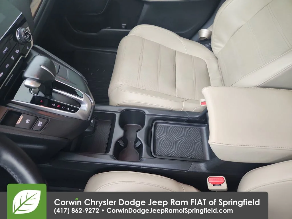 Used 2018 White Honda Touring image 30