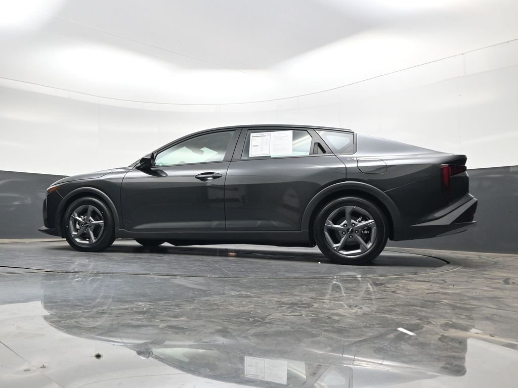 Used 2025 Gray Kia LXS image 37