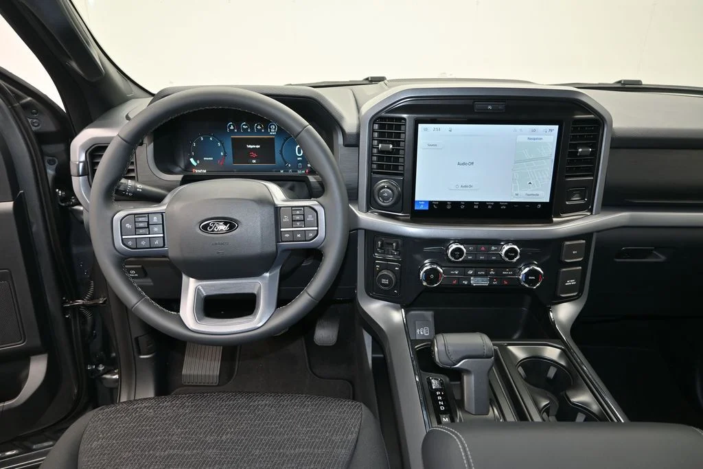New 2026 Carbonized Gray Metallic Ford XLT image 14