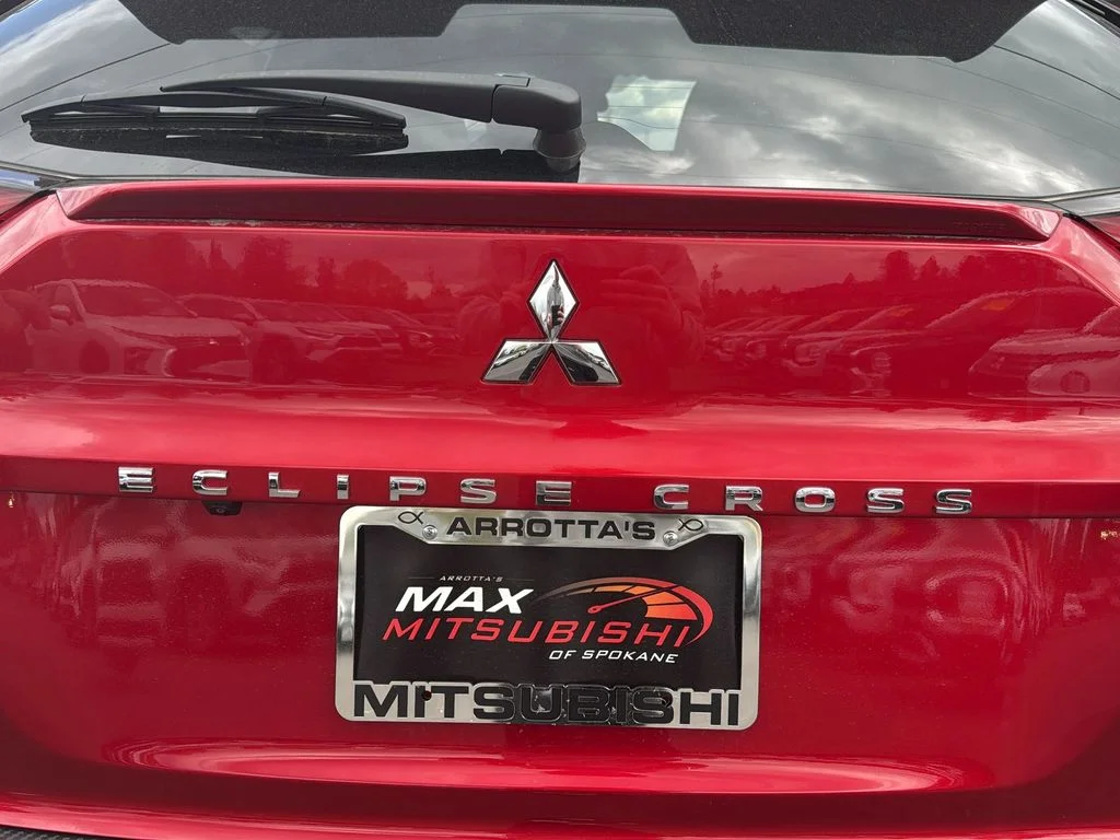 New 2026 Red Diamond Mitsubishi LE image 34