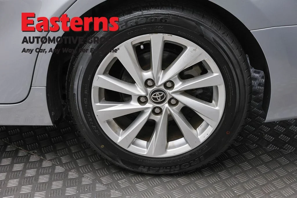 Used 2023 Silver Toyota LE image 8