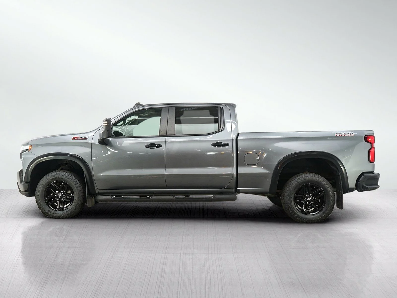 Used 2021 Chevrolet Silverado 1500 LT Trail Boss with VIN 1GCPYFED4MZ291884 for sale in Eden Prairie, Minnesota