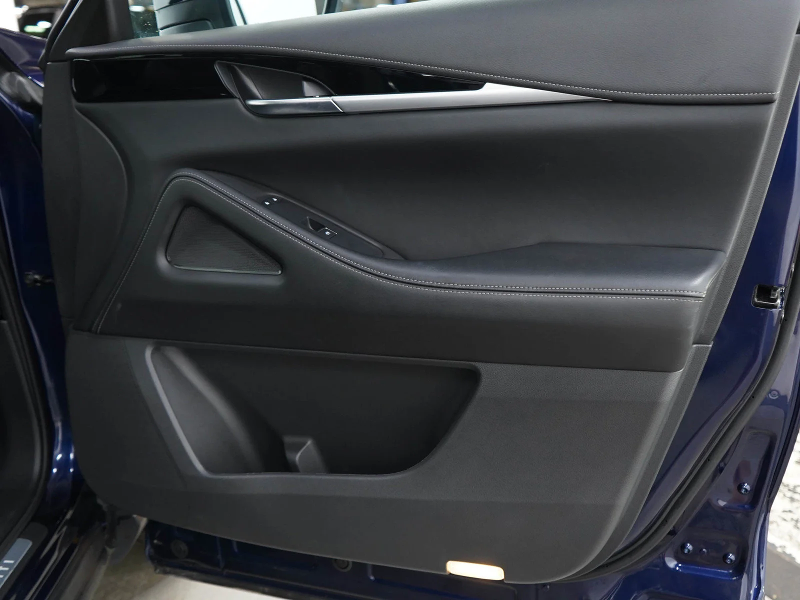 Used 2024 Grand Blue INFINITI PURE image 9