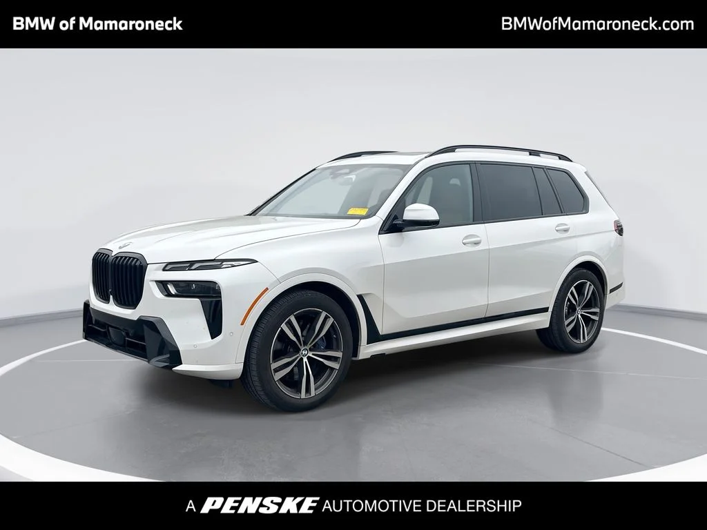 2023 BMW X7 xDrive40i's photo