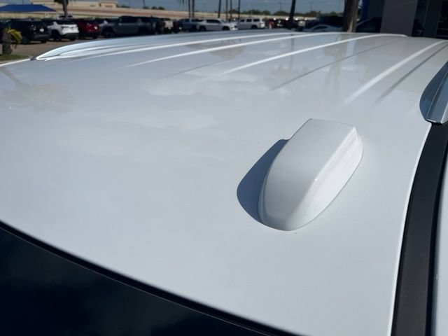 Used 2025 Summit White Chevrolet LS image 11