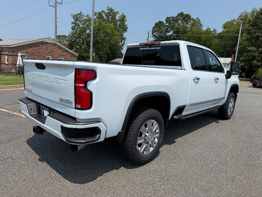 2026 Chevrolet Silverado 2500 HD High Country - Photo 8