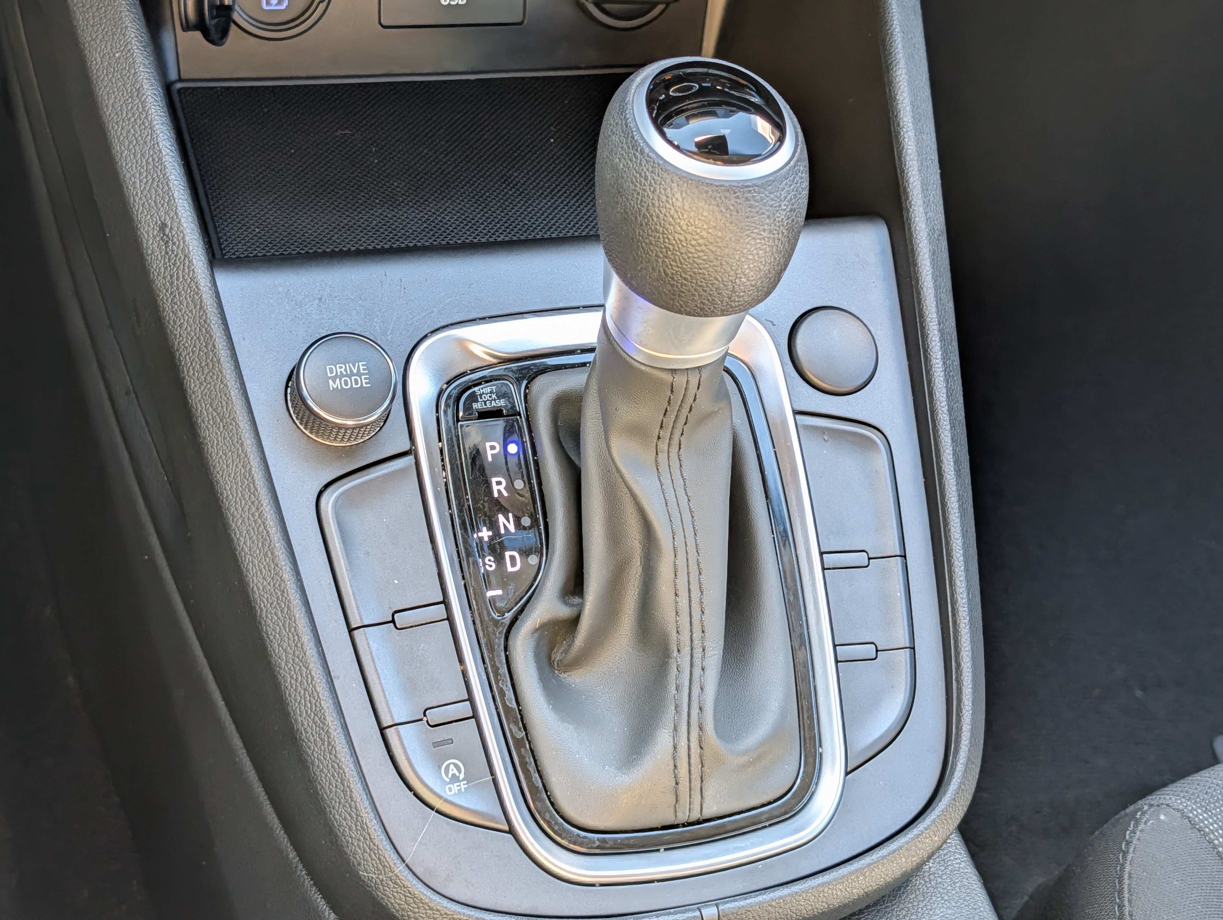 2023 Hyundai Kona SEL - Photo 24