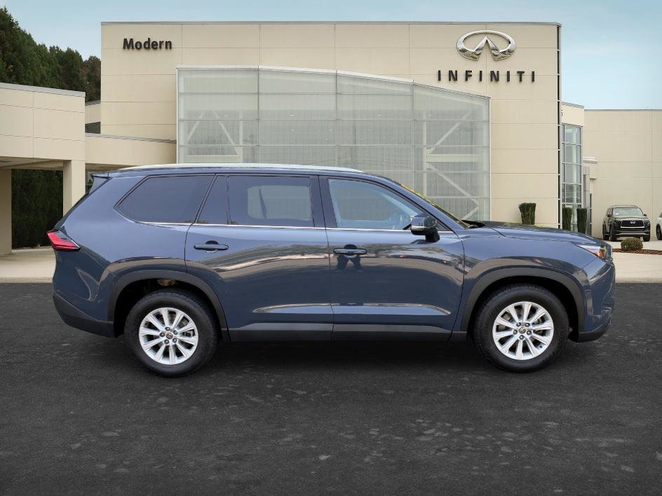 Used 2024 Storm Cloud Toyota XLE image 4