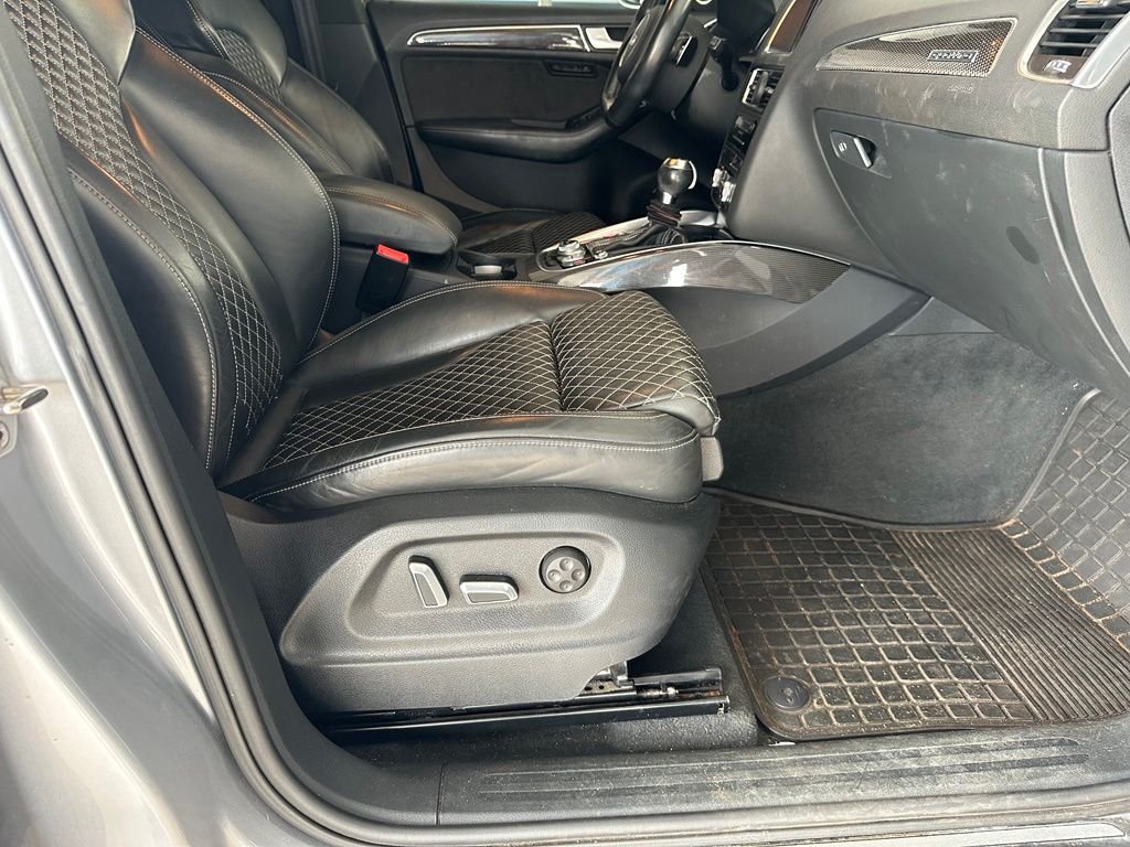 Used 2017  Audi 3.0T Prestige image 38