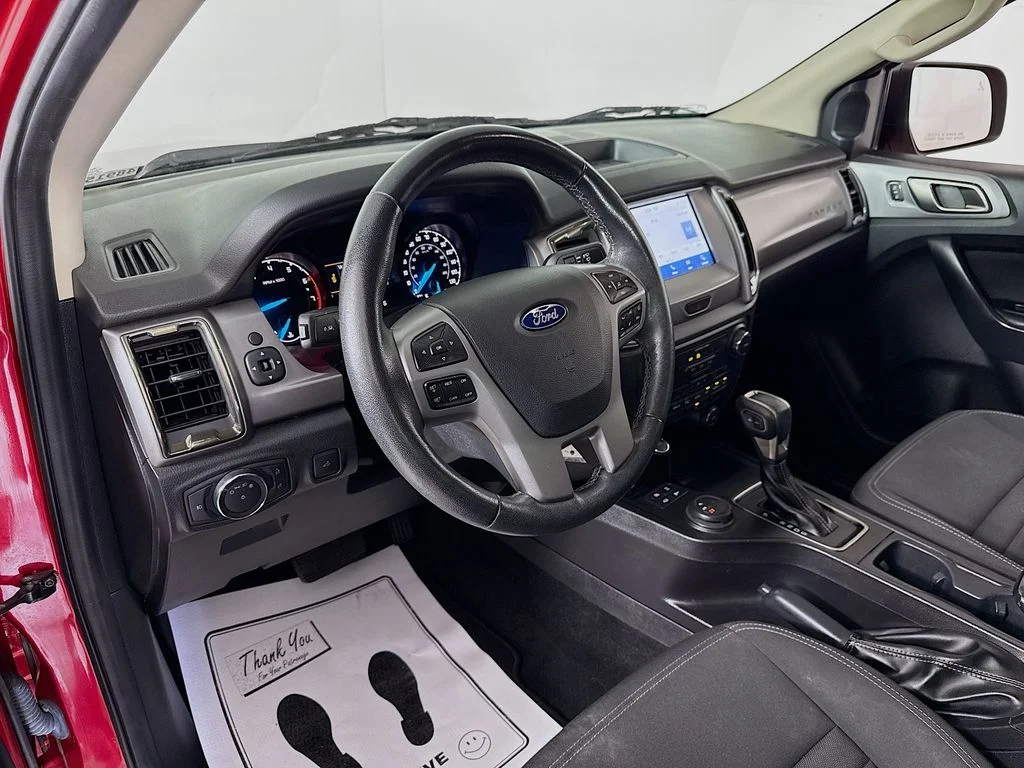 Used 2021 Rapid Red Metallic Tinted Clearcoat Ford XLT image 14