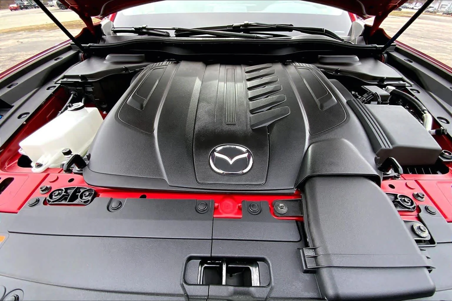 Certified Used 2025 Soul Red Crystal Metallic Mazda Preferred Package image 30