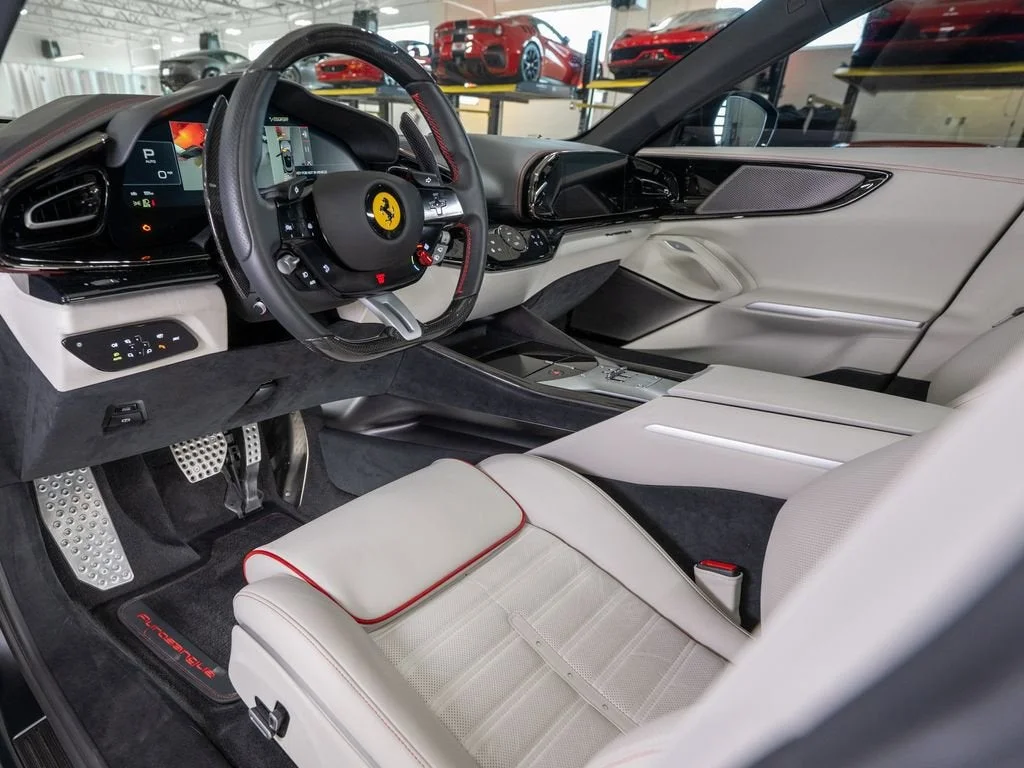2025 Ferrari Purosangue Base - Photo 19
