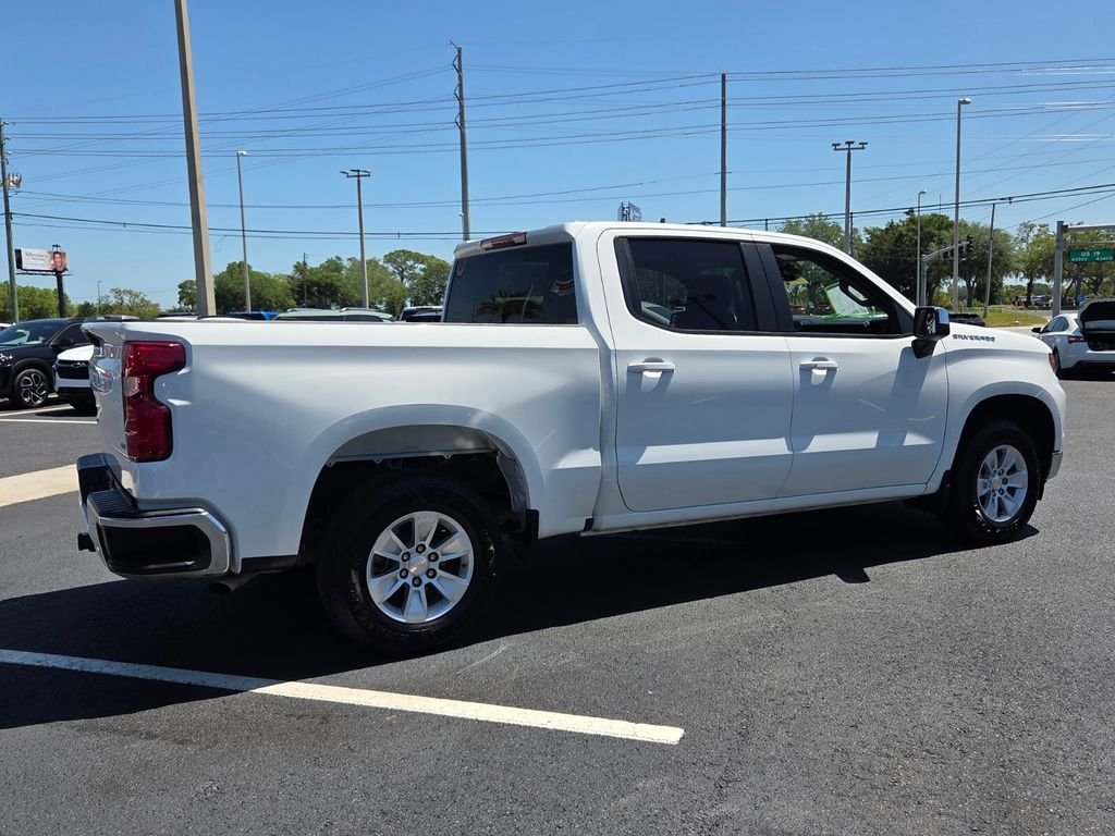 Used 2025 White Chevrolet LT image 8