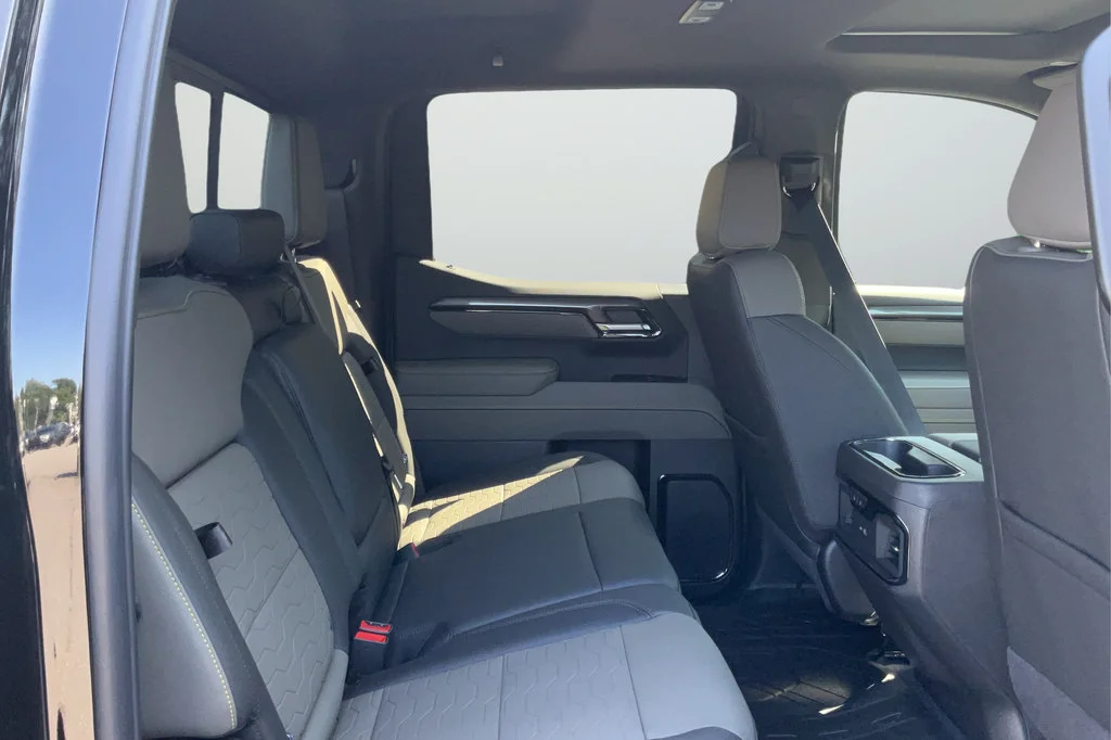 2026 Chevrolet Silverado 1500 ZR2 - Photo 26