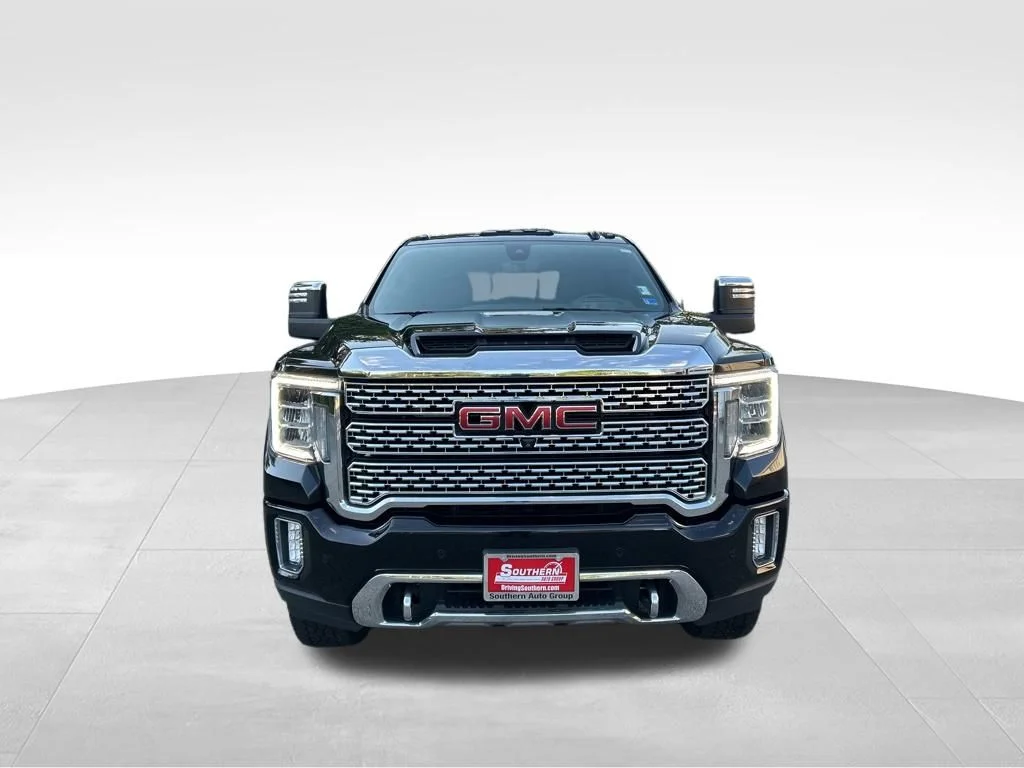 Used 2021 Black GMC Denali image 9