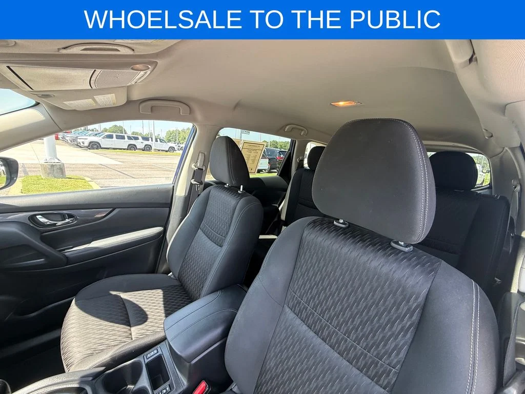Used 2020 Blue Nissan SV image 20