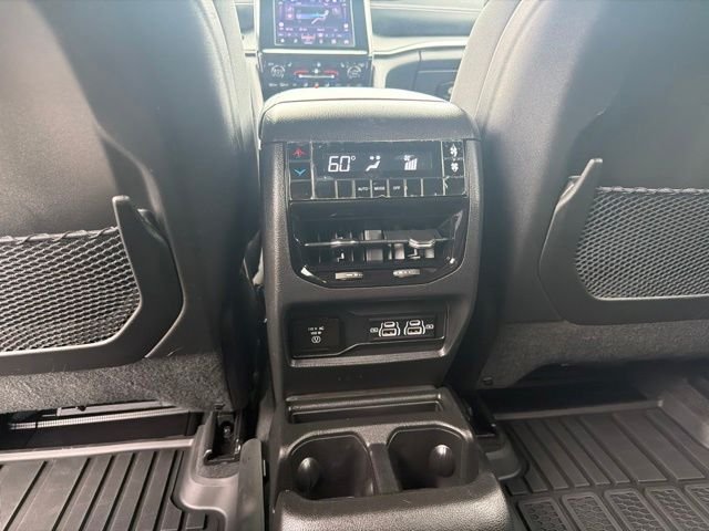 Used 2025 White Jeep Laredo image 23