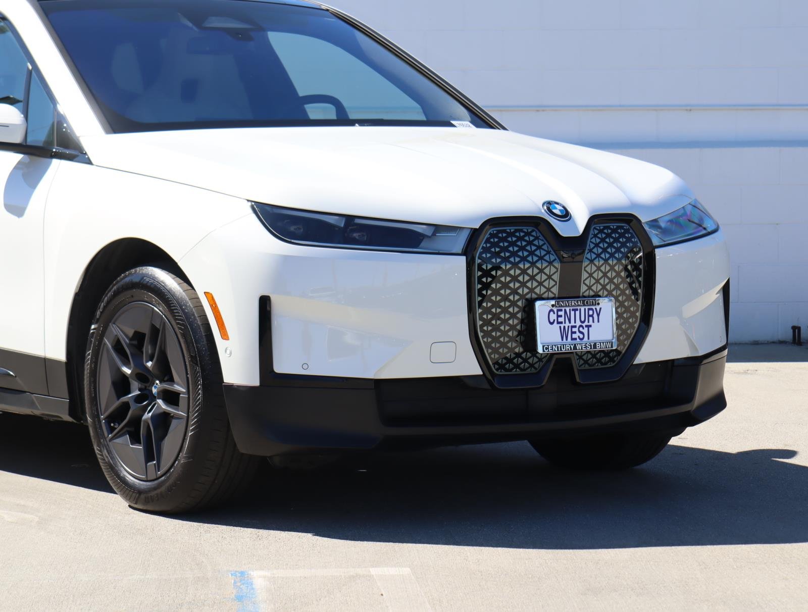 Used 2025 BMW iX 50 with VIN WB523CF00SCT84299 for sale in Los Angeles, CA