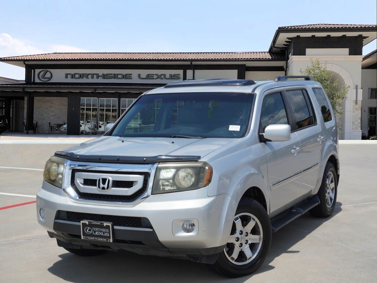 2010 Honda Pilot Touring w/ NAVI and RES's photo