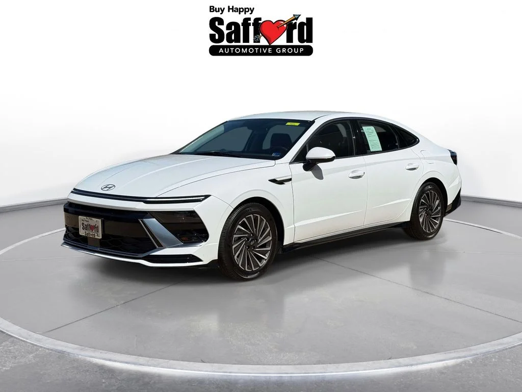 2025 Hyundai Sonata SEL's photo
