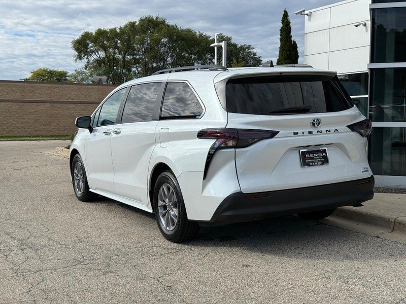 Used 2024 Pearl Toyota XLE image 5