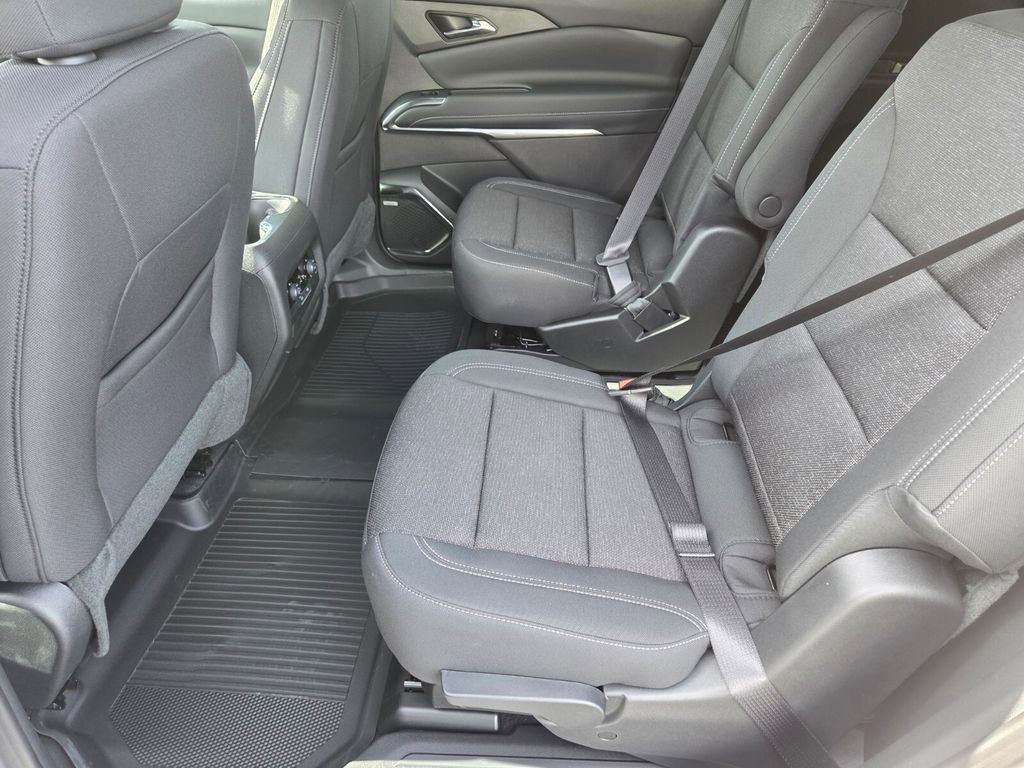 2026 Chevrolet Traverse LT - Photo 7
